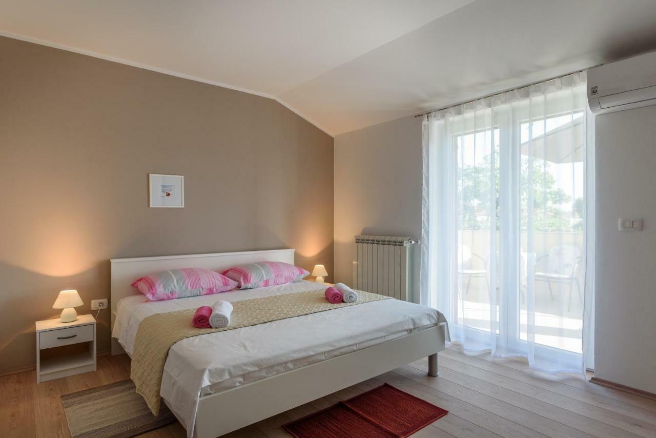 Apartment Perusko Пула Екстер'єр фото